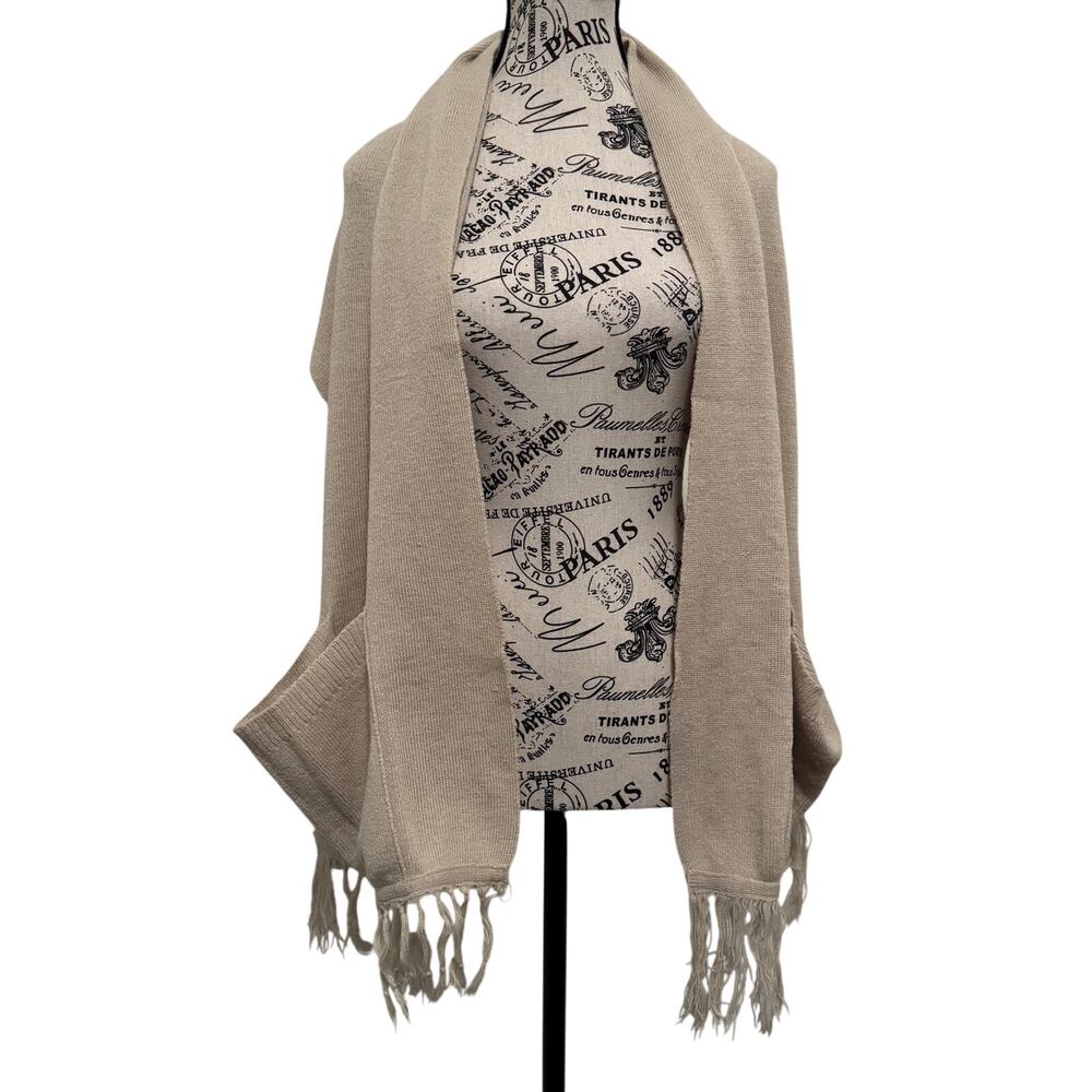Dual Pocket Shawl Scarf Oatmeal Beige Knit Wrap Fringe Trim 62" Long RN 87077